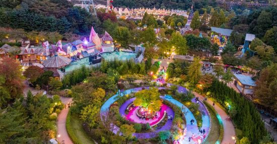 Güney Kore’nin Müthiş Tematik Eğlence Parkı Everland